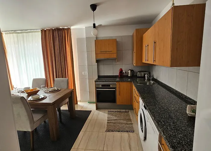 Ocean Breeze Retreat *